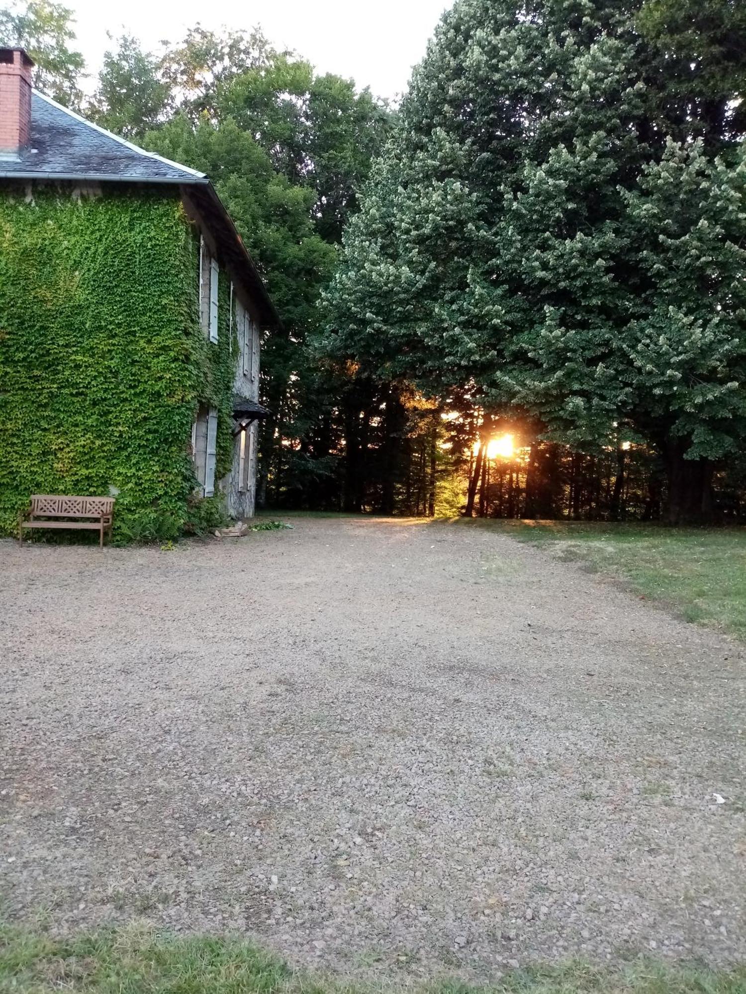 Villa Gite A La Campagne, Bain De Soleil Ou Coin Du Feu à Tulle Extérieur photo